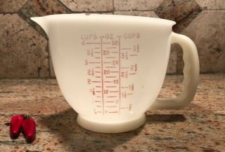 Vintage Tupperware 4 Cup Measuring Cup Plastic Batter Bowl,  No Lid