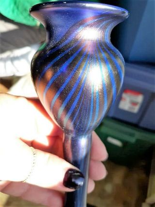 VTG ORIENT & FLUME Iridescent Blue Feather Stretch Vase Signed Numbered HOWELL 6