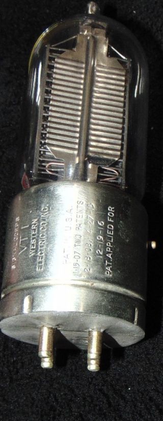 Western Electric VT - 1 Tube Real gold Pin ' s Work ' s Very good Rare w/ Gold 2
