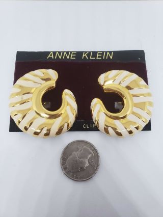 Womens Vintage 1980s Anne Klein Clipon Gold/ Large Earrings Custome Jewelry