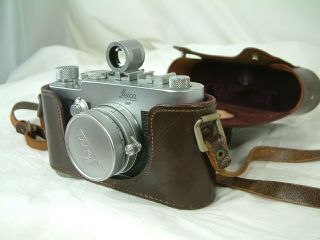 Leica Ig with 5cm viewfinder elmar 5cm/2.  5 lens leather case 2
