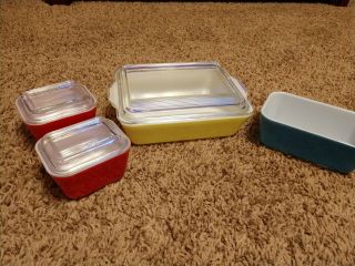 Vintage Pyrex Primary Colors Refrigerator Dishes 7pc Set 3 Lids Yellow Blue Red