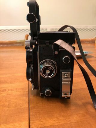 Rollei Rolleicord Vb,  6x6 Waist Level Camera,  Lens Schneider Xenar 75mm f3.  5 2
