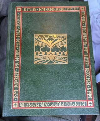 The Hobbit J.  R.  R.  Tolkien in Hardcover Box Vintage 1966 Pressing 3