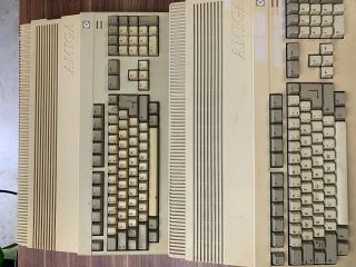 2 X Commodore Amiga 500,