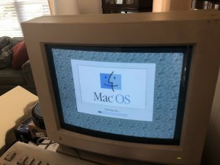 Apple Macintosh Performa 640CD Computer W/M1212 Color Monitor & M2980 Keyboard 3