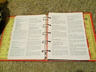 Vintage Betty Crocker ' s Cookbook 5 Ring Binder Red Pie Cover 1972? GREAT RECIPES 4