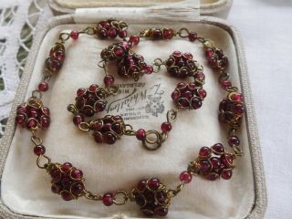 Lovely Decorative Vintage 1960s Garnet Bead Necklace