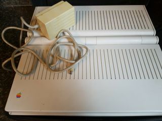 Apple Macintosh Portable M5120 Power Supply Carrying Case. 4