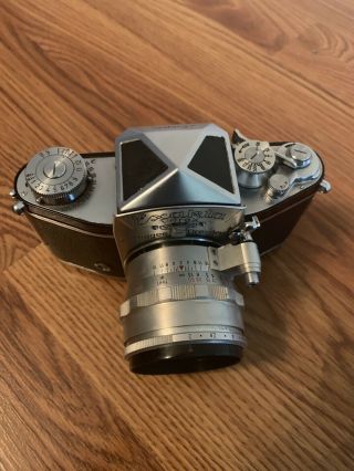 EXAKTA VAREX VX camera,  lens CARL ZEISS JENA Biotar 58mm f/2 2