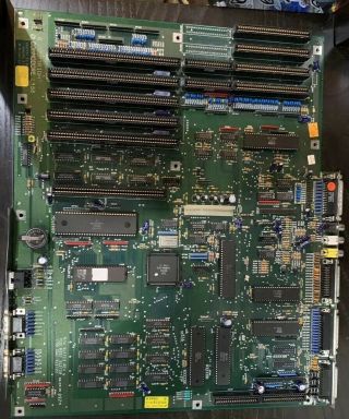 Amiga 2000 Motherboard With 1mb Chip Ram,  Rev 6.  2,  Kickstart 3.  1