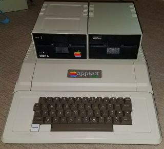 Apple Ii Plus Computer And Partly Ii,  (kl)