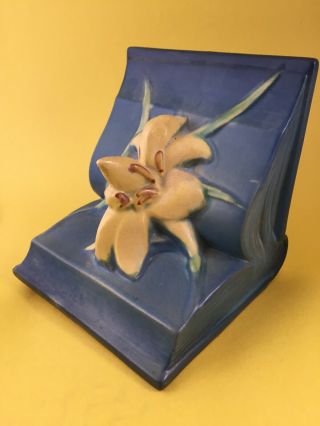 Vintage Art Deco Blue Zephyr Lily On A Book Roseville Pottery Bookend