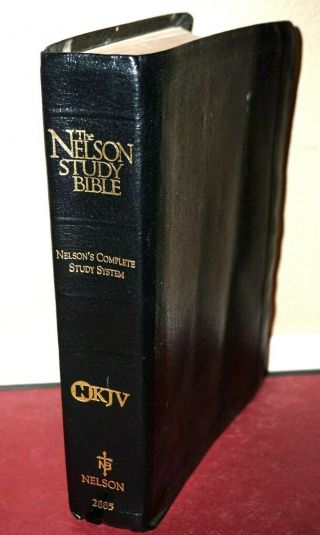 Nkjv - The Nelson Study Bible 2885 Black Bonded Leather
