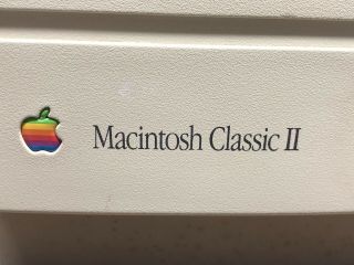 Apple Macintosh Classic Ii M4150 - &