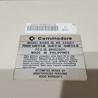 Commodore Amiga 1200 NTSC Computer KS 3.  0 - Computer only,  no Accessories - READ 10