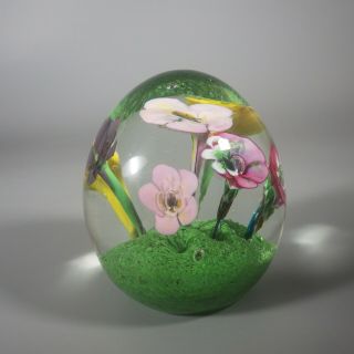 Vintage Ferro & Lazzarini Murano Ice Pick Flower Art Glass Paperweight Egg Shape