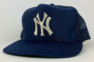 Vintage York Yankees Mesh Trucker Snapback Cap Hat Snap Back