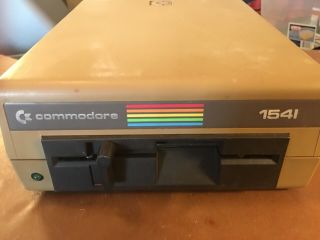 Commodore 64 VIC 20 Vintage 1541 Floppy Disk Drive & User ' s Guide etc 2