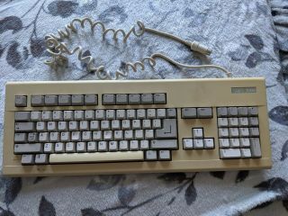 Commodore Amiga 2000 Keyboard