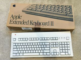 Apple Extended Keyboard II - M0312 - - Box,  Cables 6