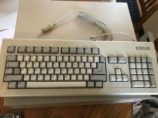 Commodore Amiga 2000 plus (8 MB RAM Card,  Mouse,  KB,  HD,  2FD and more) 5