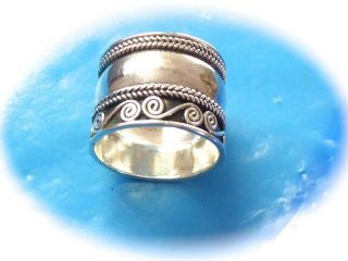Vintage Sterling Silver Cigar Band 5/8 " Size 7.  5 Sterling Band Ring 4.  57 Grms
