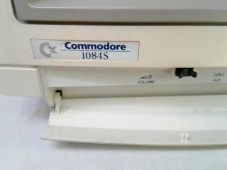 1992 Commodore 1084S - D2 Monitor 2