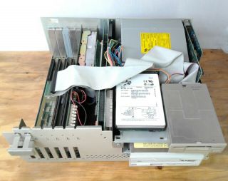 Commodore Amiga 2000 Rev 6 w/ Barracuda HDD Video Toaster GVP A2000 Ram 5