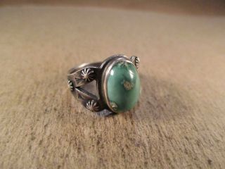 Vintage Harvey Era Sterling Silver & Turquoise Ring,  Unsigned,  Size 4.  5,  4.  9g