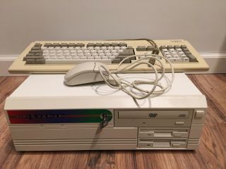 Commodore Amiga 4000 Computer,  Reccaped,  040.  64 Mb Ram,  Keyboard