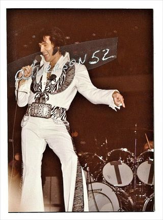 Elvis Presley Vintage Concert Photo 2 - Pittsburgh,  Pa - December 31,  1976