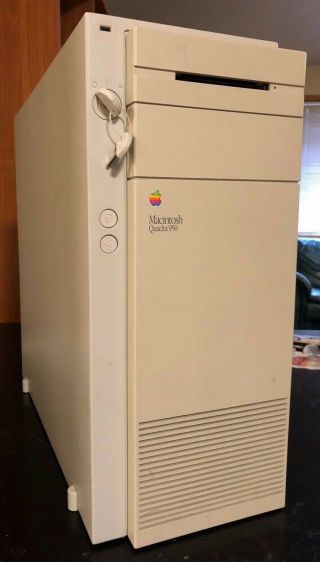 Macintosh Mac Quadra 950 Parts As - Is -,  Desktop Tower