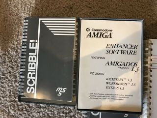 Commodore Amiga A500 Computer w/ mouse & power supply & books 8