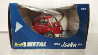 Vintage Revell 1/18 Scale Red Bmw Jsetta 250 Die Cast Car