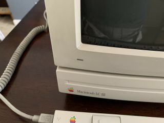 Macintosh LC III With Apple IIe Card 36mb Ram 80mb hdd AppleCD 300 Plus KB Mous 11