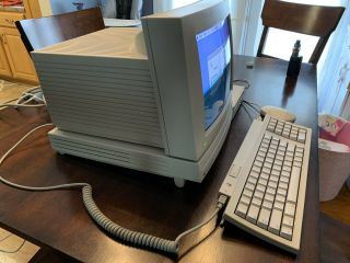 Macintosh LC III With Apple IIe Card 36mb Ram 80mb hdd AppleCD 300 Plus KB Mous 3