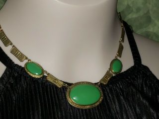 Vintage Art Deco Green Czech Peking Glass Gold Tone Necklace 6