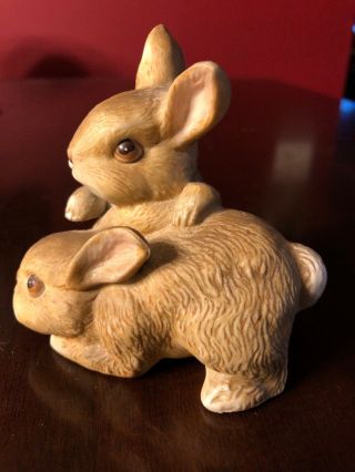 Vintage HOMCO Porcelain Figurine Bunny Bunnies 1455 Rabbits Hide & Seek 3