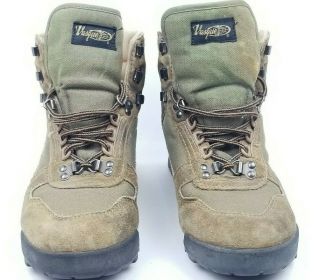 Vintage Vasque Hiking Boots Mens 10.  5 Style 7582 Retro Skywalk Backpack Hipster