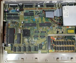 Amiga 500 Computer NTSC rev 6A,  1MB Chip,  8372A Agnus,  Kick 1.  3,  8373R3, 5