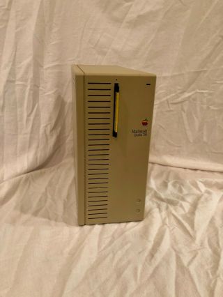 Apple Macintosh Quadra 700 M5920 - 4