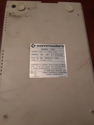 Commodore Model 1581 2