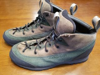 Garmont Vintage Hiking Boots Mens 9.  5 Vibram.  Made In Italy