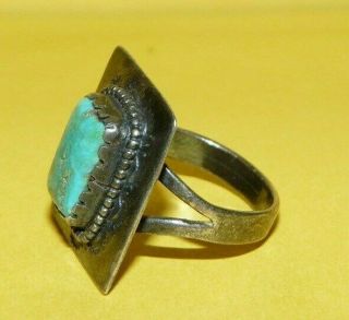 VTG NATIVE NAVAJO OLD PAWN SOUTHWESTERN STERLING SILVER TURQUOISE RING SIZE 5.  5 4