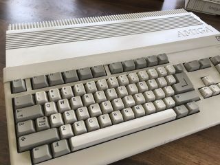 Commodore Amiga 500 - 6