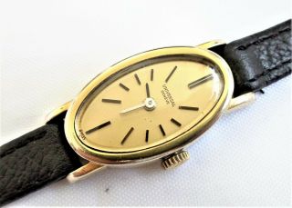 Vintage Universal Geneve 17 Jewels Swiss Made Hand Winding Ladies Wristwatch