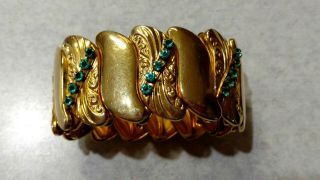 Vintage B&n Bugbee And Niles Gold Tone With Green Stones Expansion Bracelet