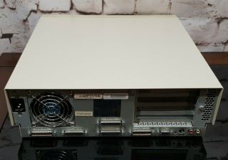 Commodore Amiga 3000 Computer 030/25Mhz 2MB Chip/4MB Fast SCSI 120mb HD,  FB354 2