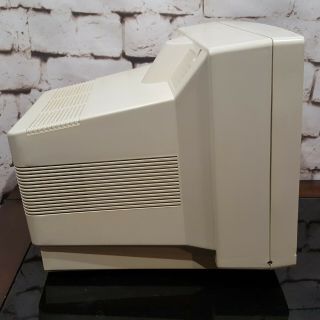 Commodore 1084S - D2 Monitor for C64,  C128 Amiga 500 600 1200 2000 3000 4000 8
